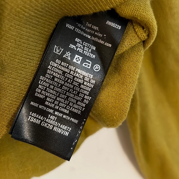 Ted Baker London Silk-Blend V-neck Sweater - Picture 8 of 9